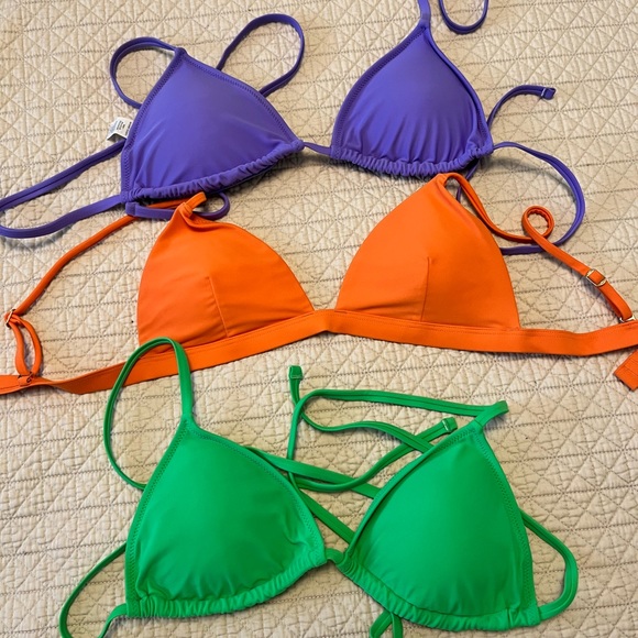 Bikinis - Picture 5 of 8